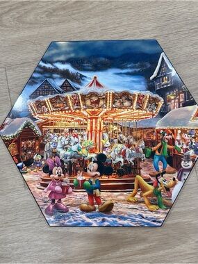 Disney thomas kinkade Mickey and Minnie Christmas market KNEXAGON™ Wood Print